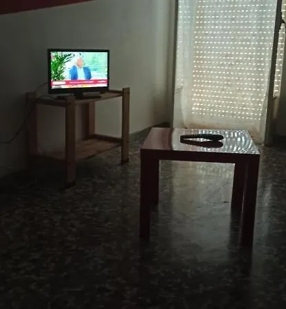 شقة A Casa Di Claudia *